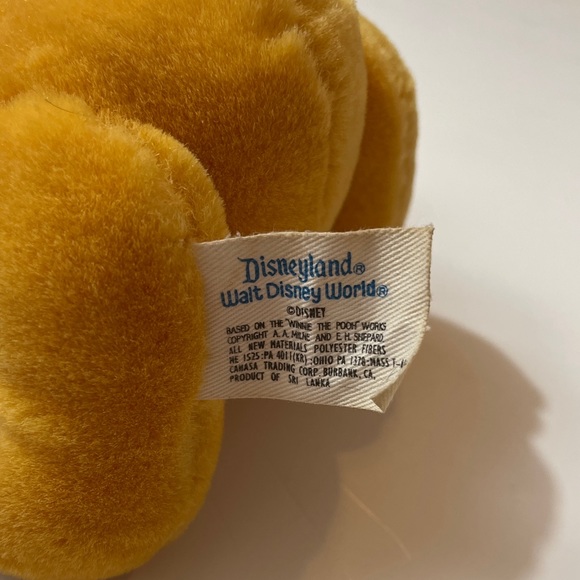 Disneyland Winnie the Pooh Plush - Picture 3 of 6